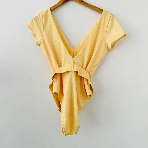 NWT Billabong x Salty Blonde Sundipped One Piece Swimsuit Yellow Polka Dot Belt - Picture 9 of 12